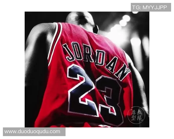 搞笑足球明星女生头像精选趣味图片展现足球魅力与可爱风采